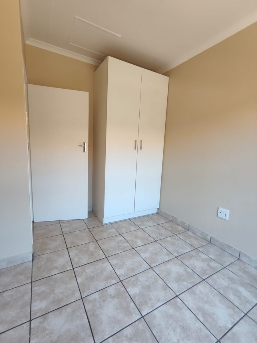 2 Bedroom Property for Sale in Vaalpark Free State